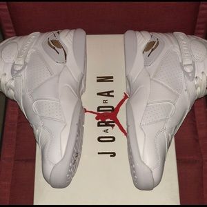 Air Jordan Retro 8 “OVO”